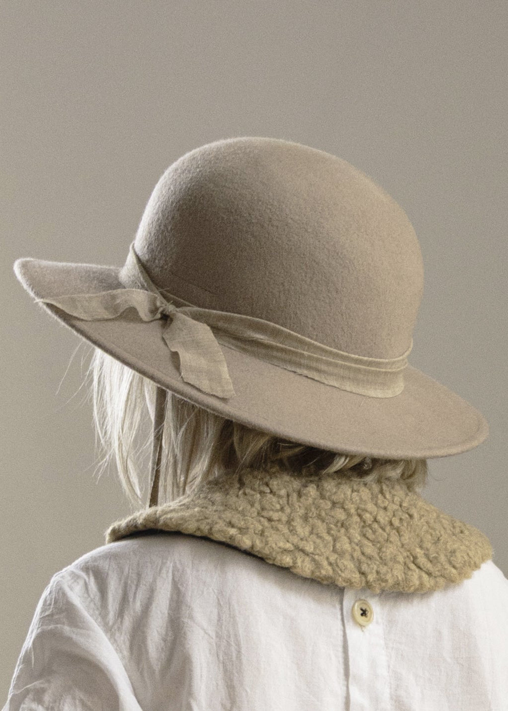 FELT HAT in camel