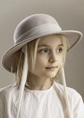 FELT HAT in pale rose