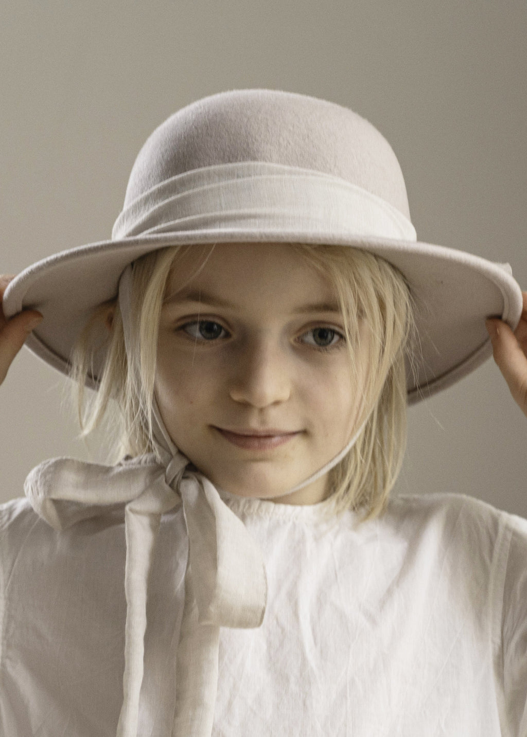 FELT HAT in pale rose